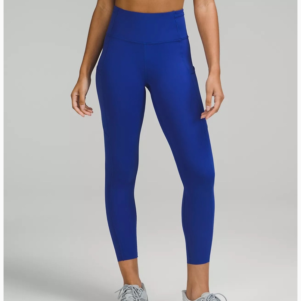 Lululemon Fast and Free Tights in Larkspur